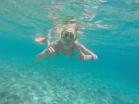 Carrie snorkling